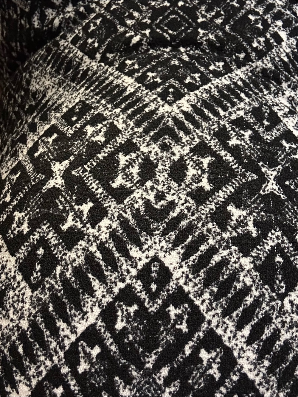 Beautiful Patterned Dress - Picture 2 of 2